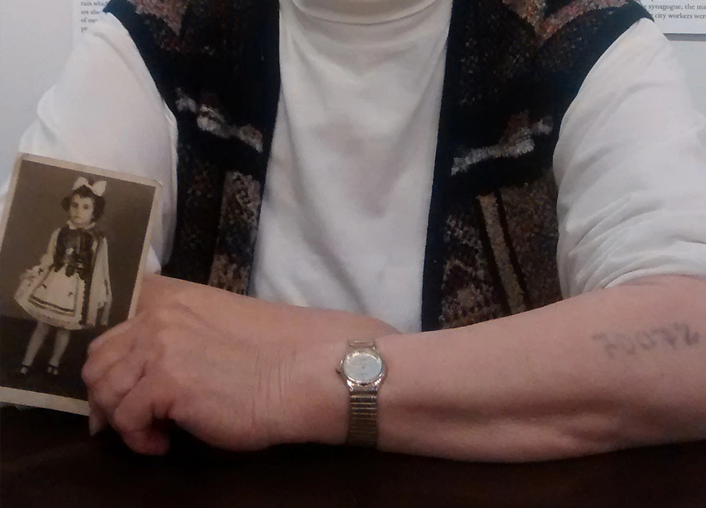 70.072: A tatuagem eterna do Holocausto