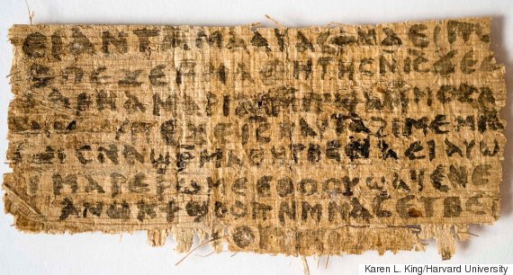 Papiro que diz que Jesus tinha esposa é autêntico, afirmam cientistas