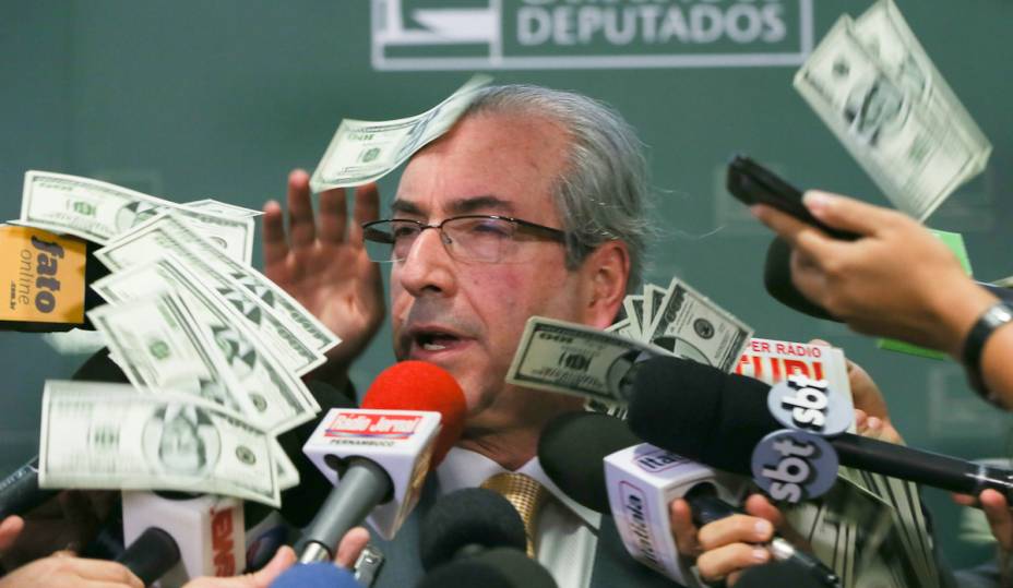 <a href="https://preprod.super.abril.com.br/comportamento/7-projetos-de-lei-perigosos-que-apareceram-desde-que-cunha-assumiu-a-camara" target="_blank">2015 foi o ano de Eduardo Cunha.</a> Não à toa: o político do PMDB é o atual presidente da Câmara dos Deputados, o terceiro nome na linha de sucessão à Presidência do Brasil. Mas os motivos que o tornaram famoso não são dos melhores: atualmente, ele é investigado por possíveis recebimentos de propina e por contas secretas na Suíça que acumulam pelo menos US$ 2,4 milhões, aproximadamente R$ 9,13 milhões. Em novembro, o militante Tiago Ferreira Pará, de 26 anos, jogou notas falsas de 100 dólares em Cunha, enquanto ele dava entrevista coletiva. O militante também gritou: "Trouxemos tua encomenda da Suíça, Cunha!"