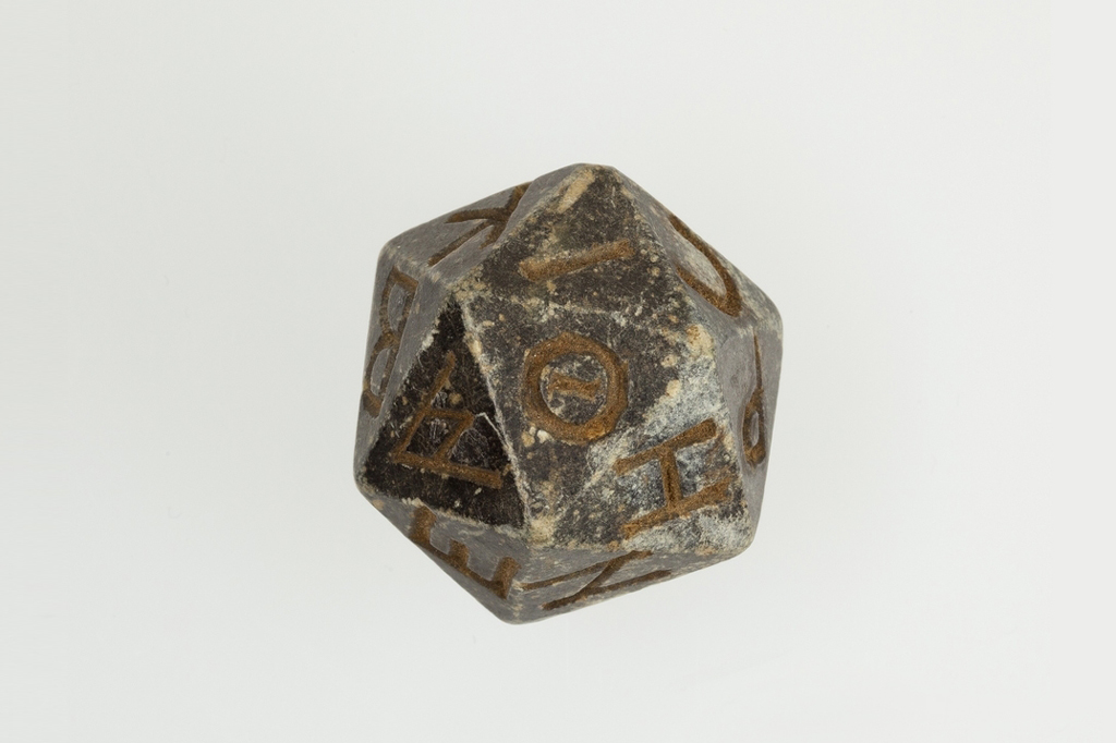 Dados de RPG existem desde o Egito antigo