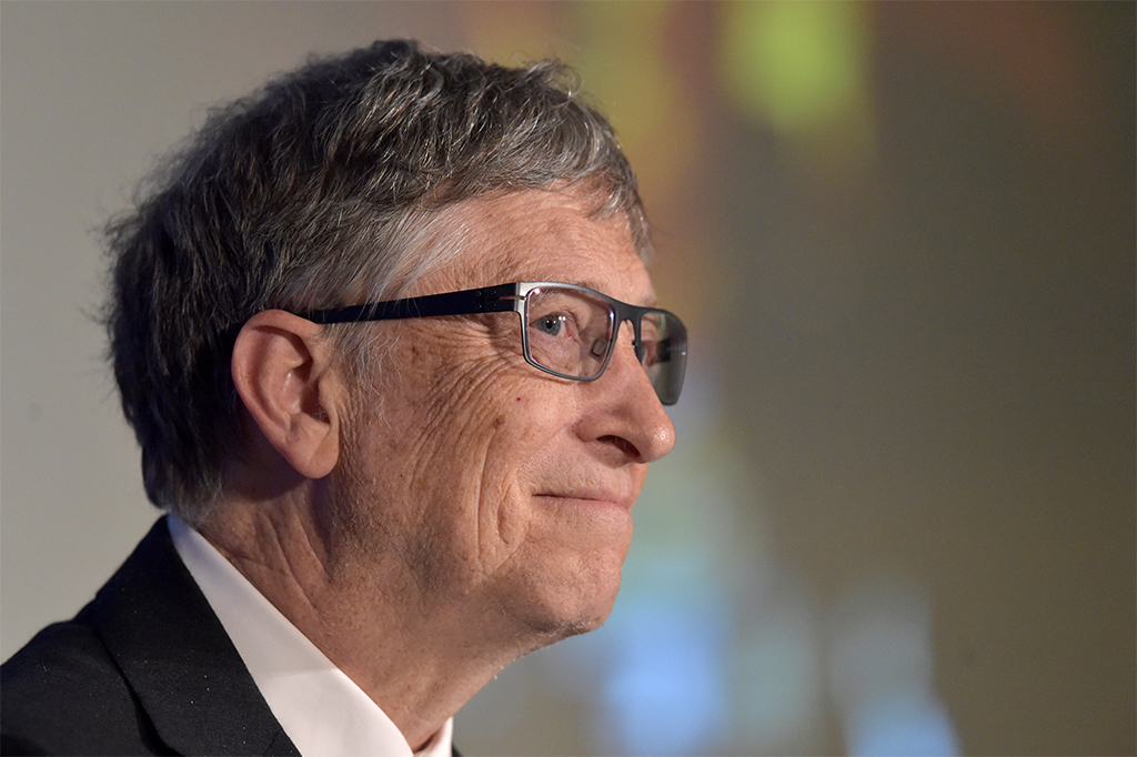 Bill Gates quer cobrar imposto de renda de robôs