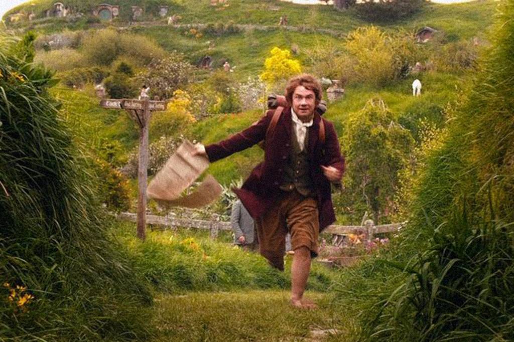 Por que O Hobbit tem como título alternativo “Lá e De Volta Outra Vez” se ele nunca foi “lá”?