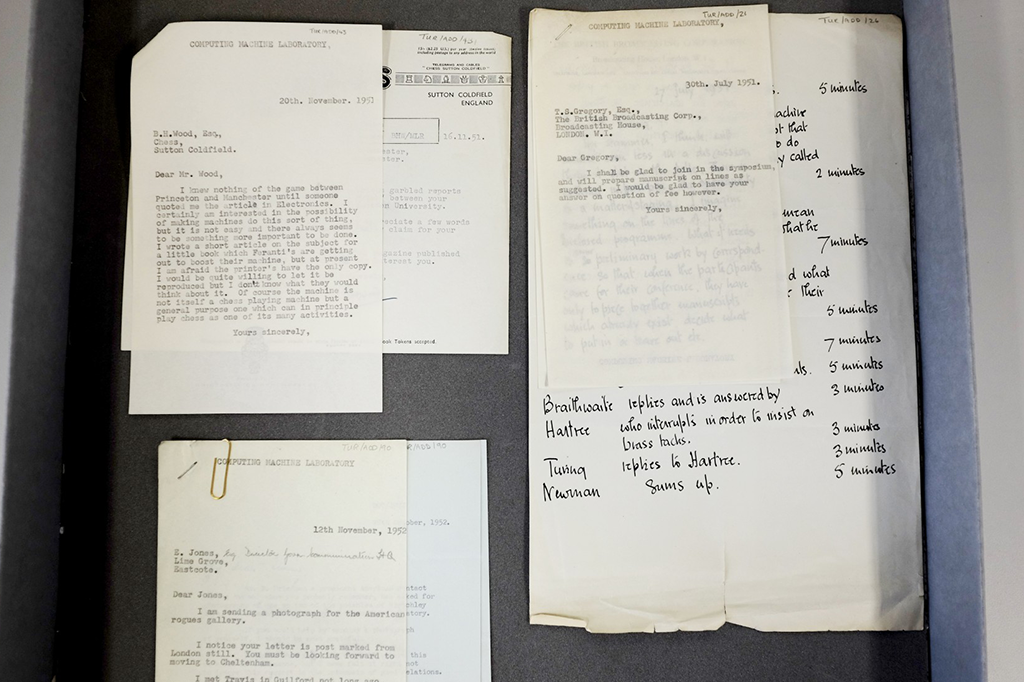 “Eu detesto a América”: professor encontra 148 cartas de Alan Turing