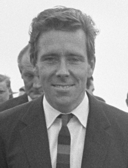 Antony_Armstrong-Jones_1965_(cropped)