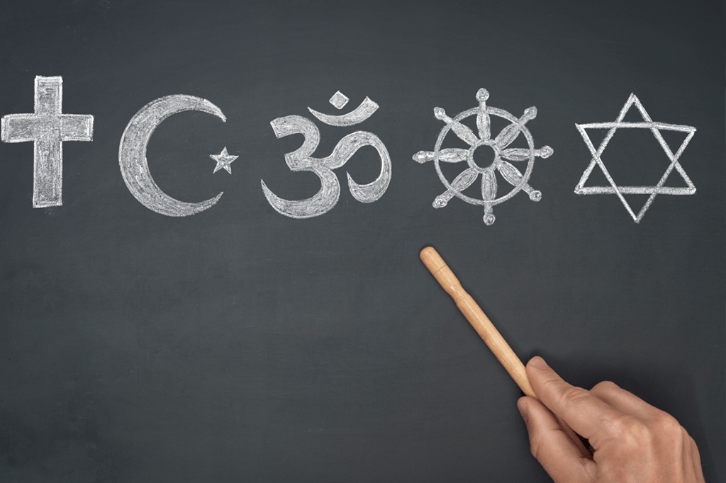 Usar internet pode tornar você menos religioso, diz estudo