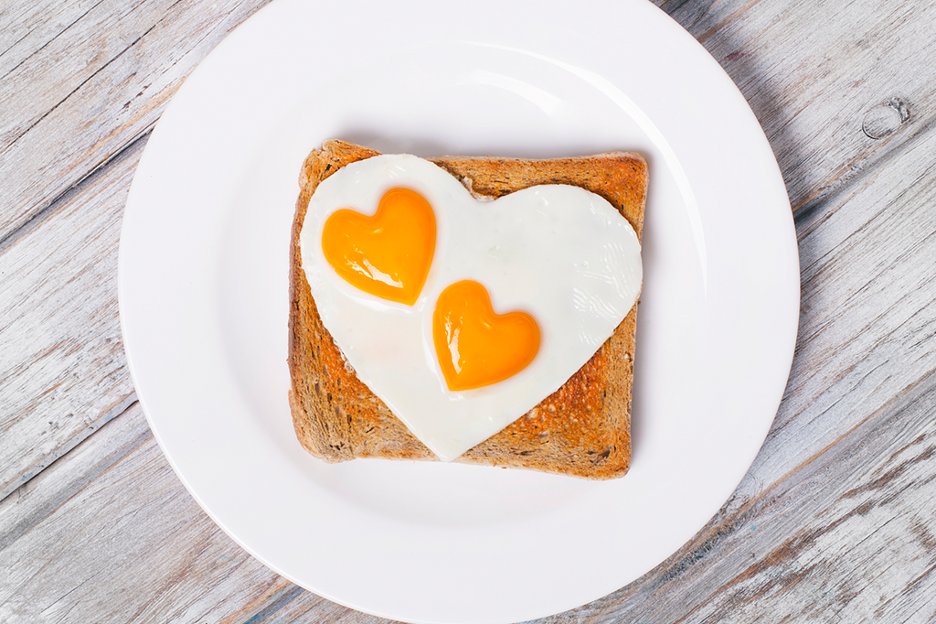 Como improvisar um pão com ovo de respeito