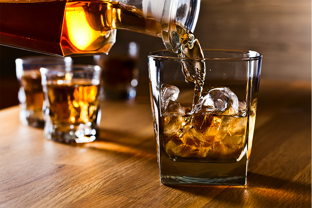 Qual a origem e o significado da palavra whisky?