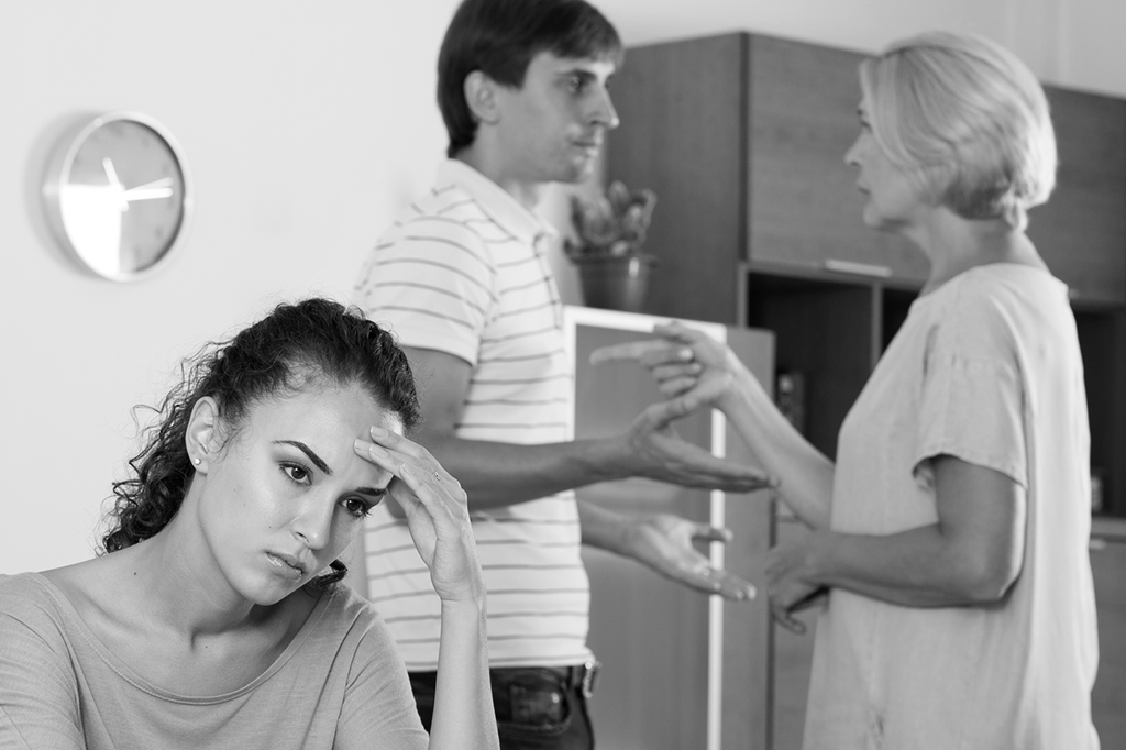 “Meu namorado trata a família dele muito mal. Será que sou a próxima?”