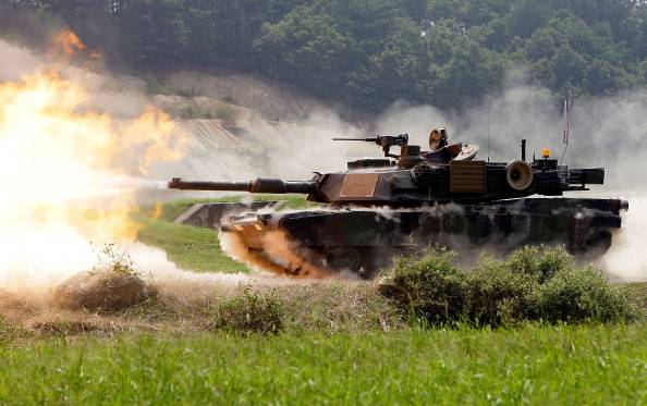 Como funciona um tanque de guerra?