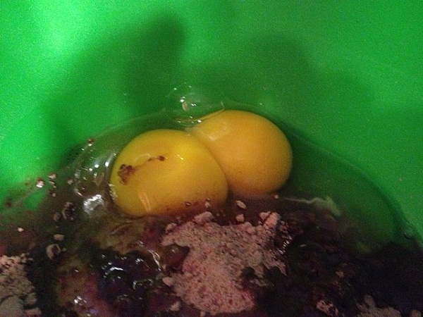 Egg_yolks Egg_yolks