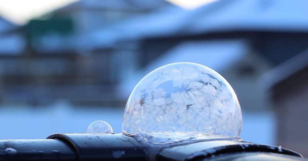 O frio é ótimo em transformar bolhas em arte