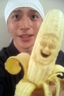 escultura-banana-yamada