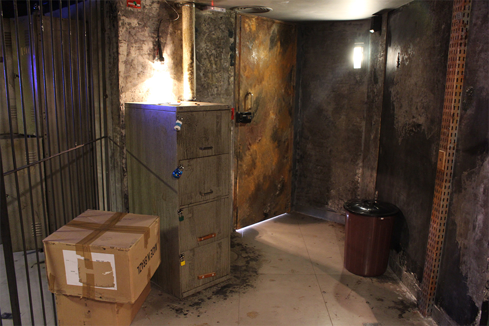 Escape Room: MacGyver Escape Room: MacGyver