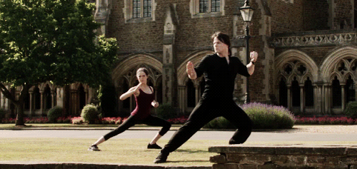 Assista ao primeiro trailer do filme Vampire Academy: Blood Sisters