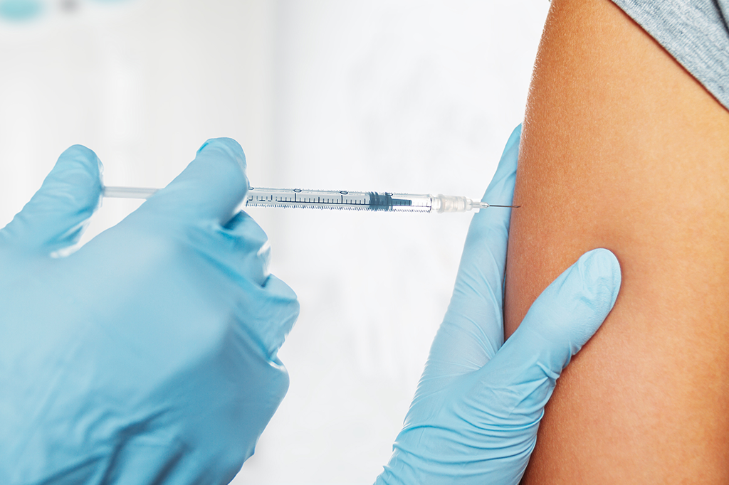 Robôs e trolls russos semeiam discórdia sobre vacinas no Twitter