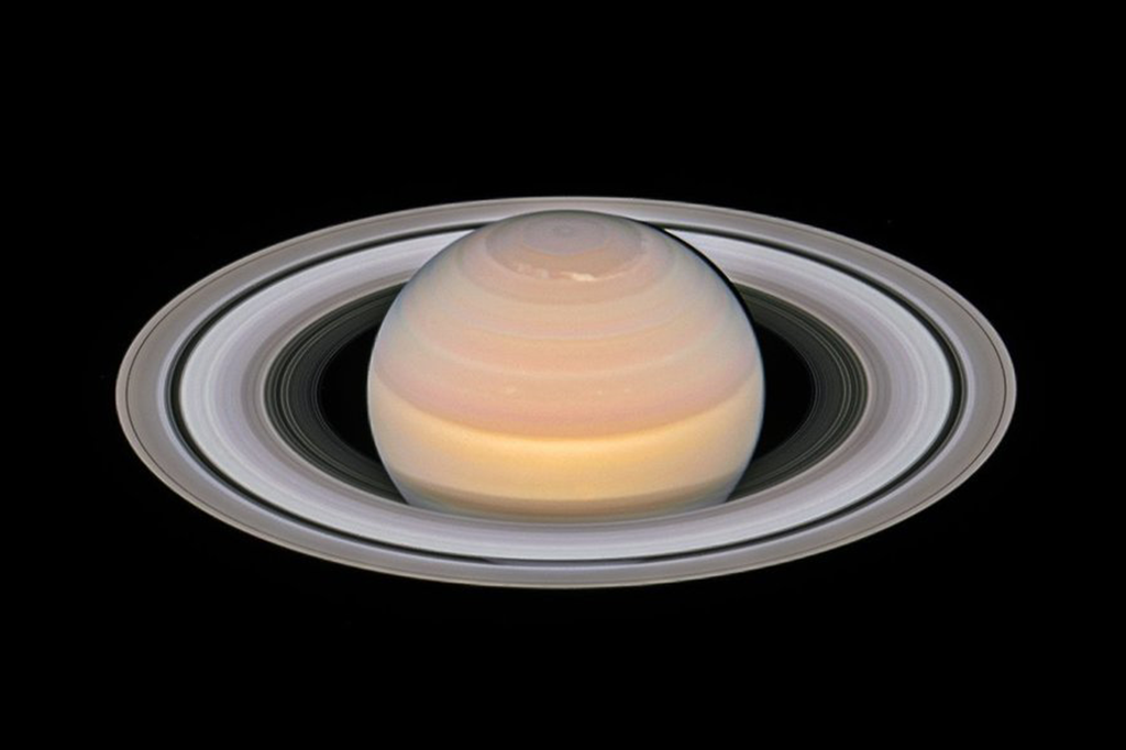 anel-saturno anel-saturno