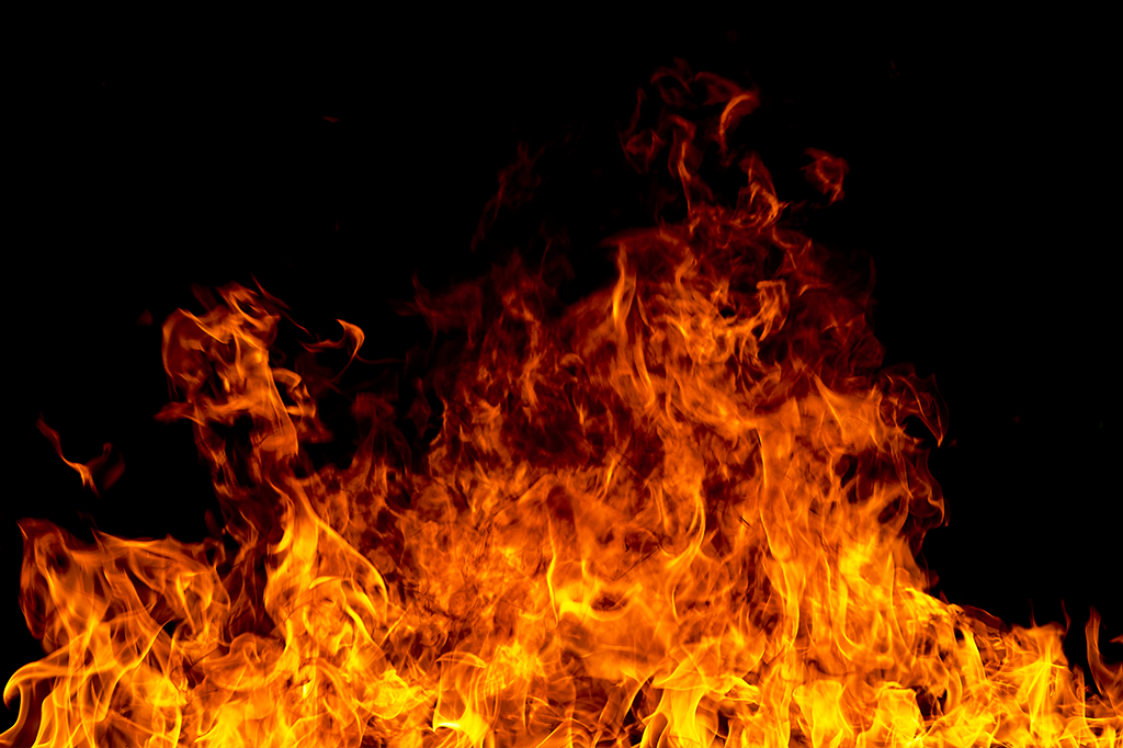 Existe fogo nos outros planetas do Sistema Solar?