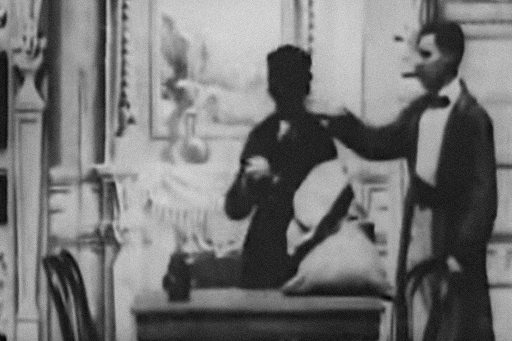 A primeira aparição de Sherlock Holmes nas telas foi em 1900