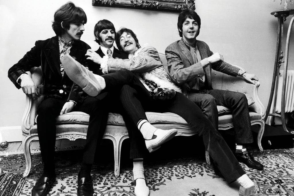 SI_Beatles_1967_1