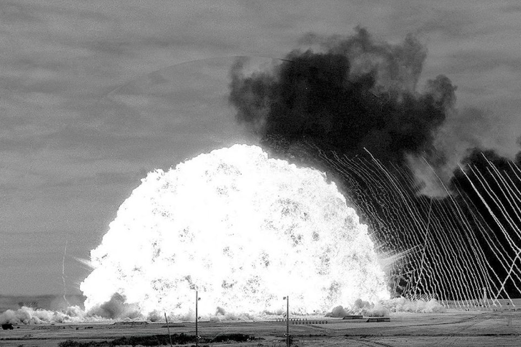 SI_bomba atômica_2 SI_bomba atômica_2