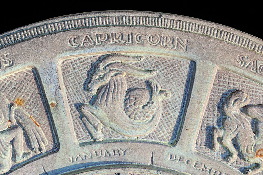 Como o choque com um asteroide descomunal criou o zodíaco