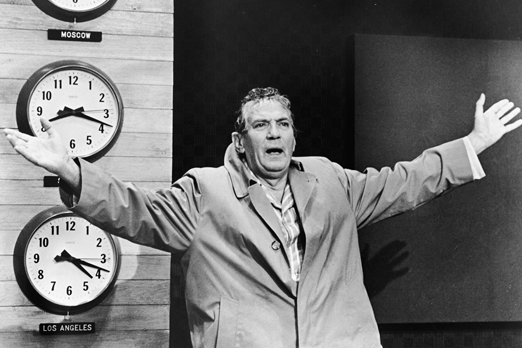 SI_426_abreplaylist_07_SITE Peter Finch no filme