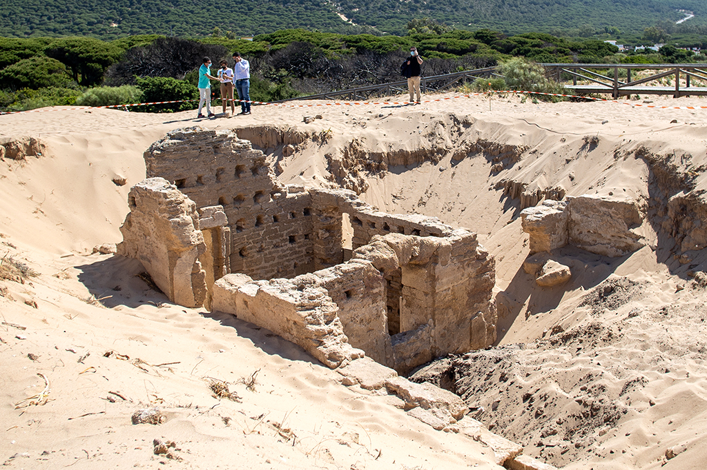 Casa de banho romana do século 5 é encontrada sob dunas de areia na Espanha