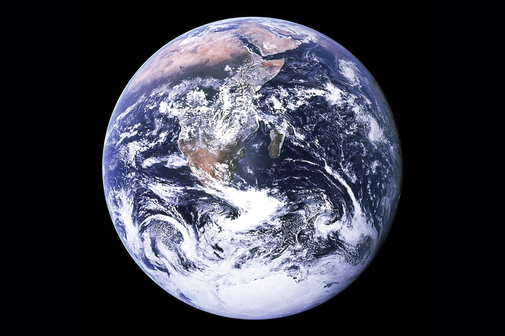 SI_bluemarble_site Fotografia da terra tirada na missão, conhecida como