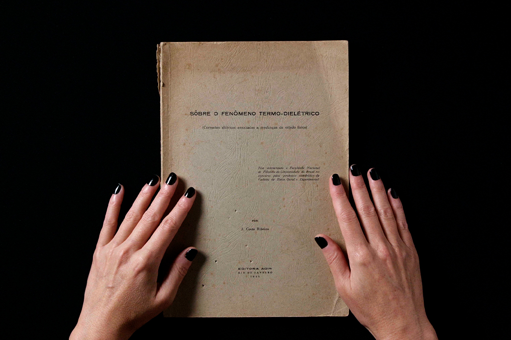 Novo documentário conta a história de Joaquim da Costa Ribeiro, pioneiro da física brasileira