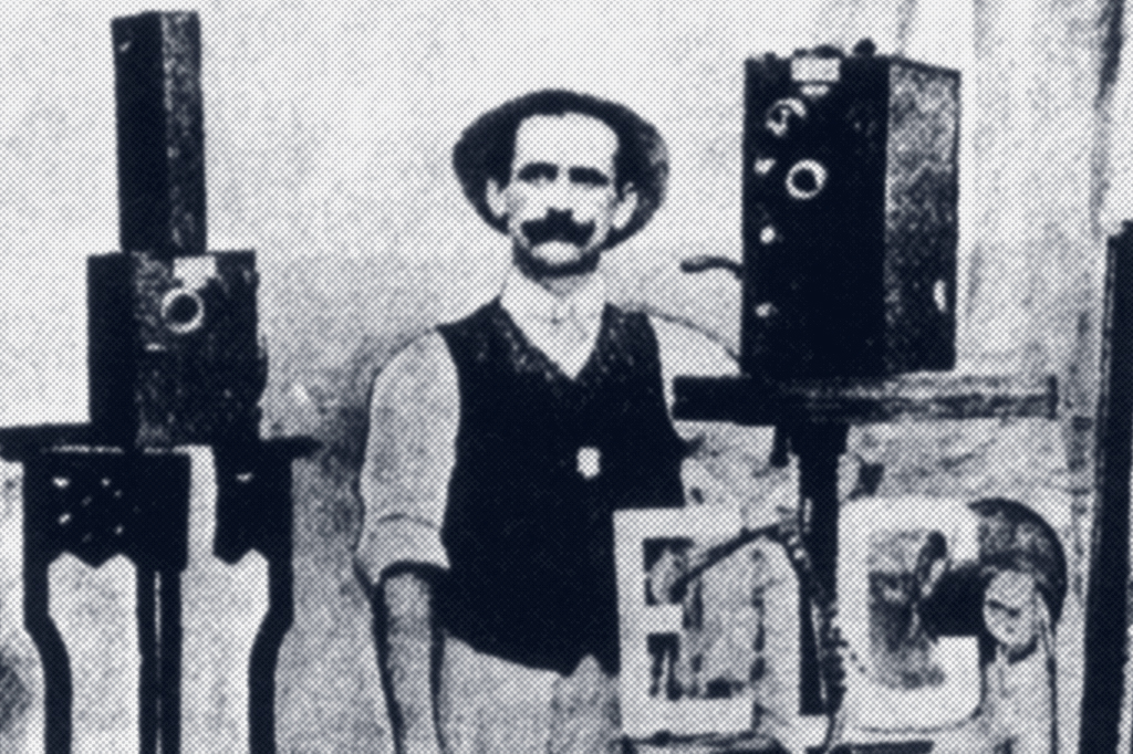 Fotografia de Afonso Segreto, irmão do pioneiro do cinema no Brasil, Pascoal Segreto (1868-1920).