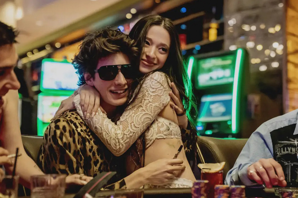 “Anora”: conheça a comunidade russo-americana que inspirou um dos favoritos ao Oscar