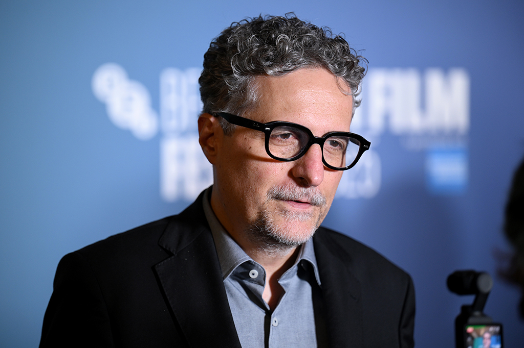 Onde assistir aos outros filmes de Kleber Mendonça Filho